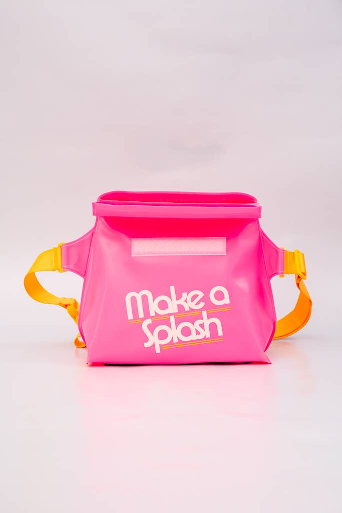 Make a Splash Waterproof Bag by Ban.do